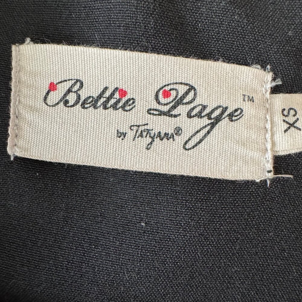 Bettie Page High Waist Sailor Shorts XS - Picture 4 of 6